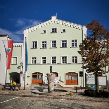 Fassadenanstrich, Referenz des Malerfachbetriebs Walter Ertel in Neumarkt-Sankt Veit