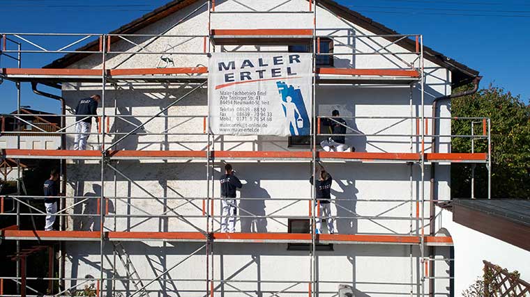Gemeinschaftsfoto des Malerfachbetriebs Walter Ertel in Neumarkt-Sankt Veit